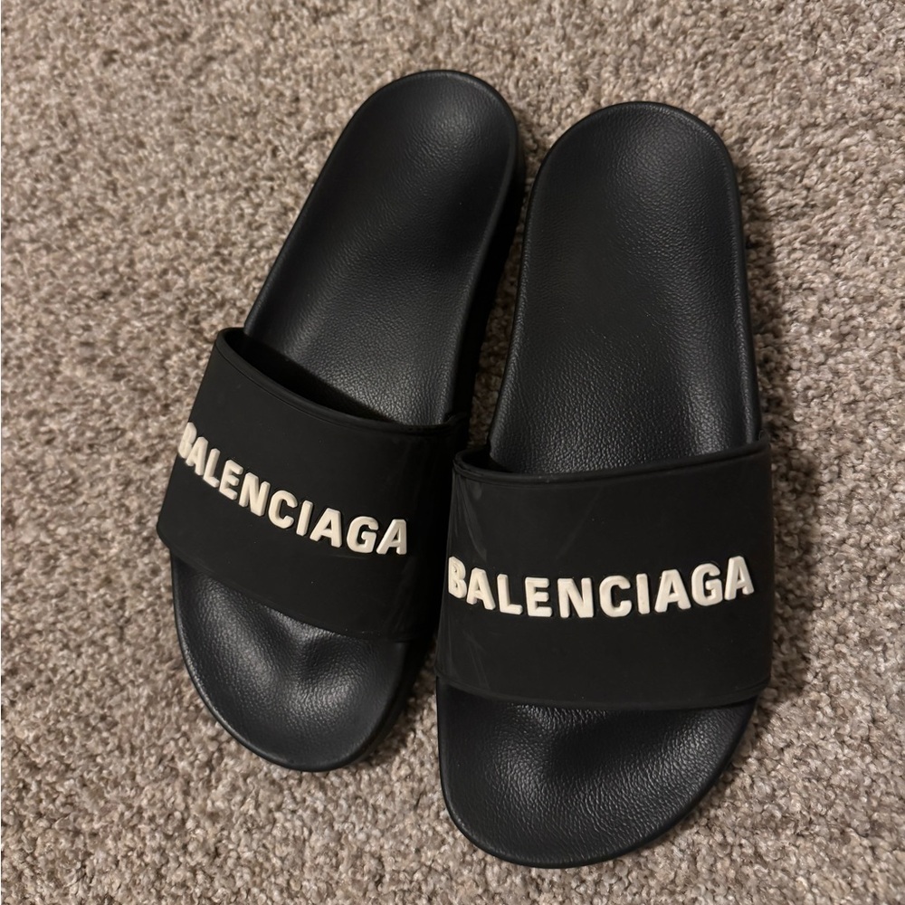 Balenciaga Mens Size 7 Slides